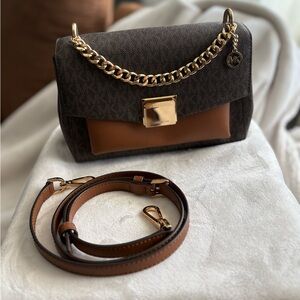 *SOLD* MK Shoulder bag